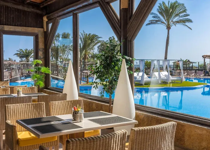 Elba Sara & Golf קלטה דה פוסטה