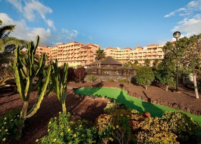 Elba Sara & Golf Semesteranläggning (resort)