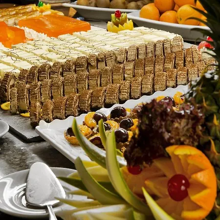 Feriested Elba Sara & Golf 4*