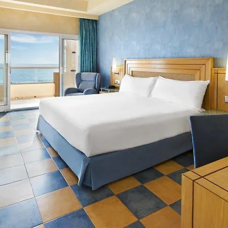 Elba Sara Beach&golf Resort 4*
