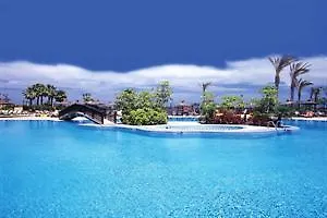 Elba Sara & Golf كاليتا ذي فوستي