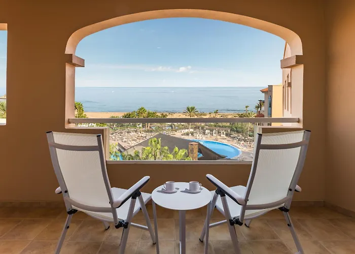 منتجع Elba Sara & Golf