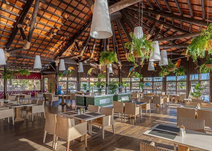 Elba Sara & Golf كاليتا ذي فوستي