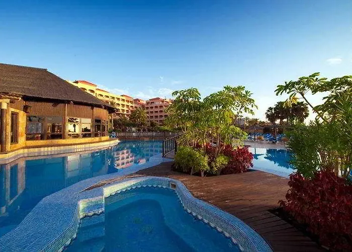 منتجع Elba Sara & Golf كاليتا ذي فوستي